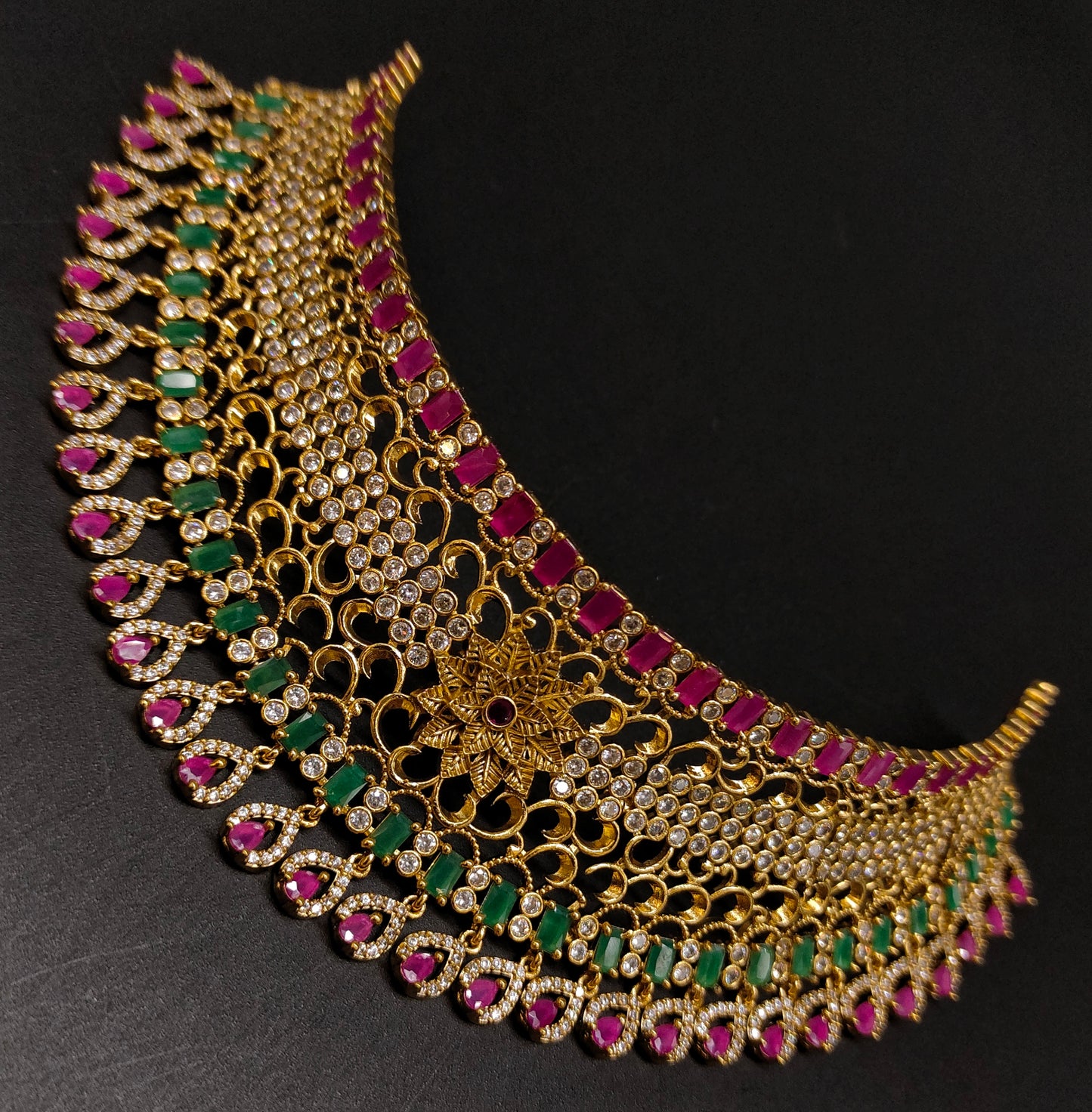 CHOCKER