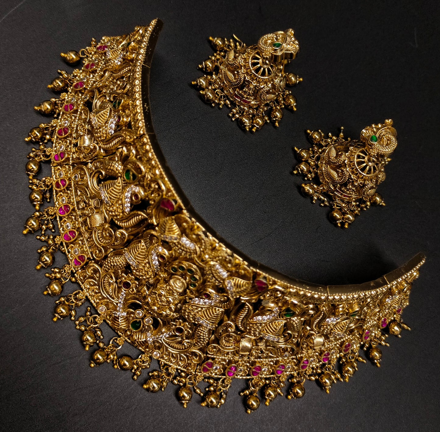 NAKSHI HEAVY CHOCKER