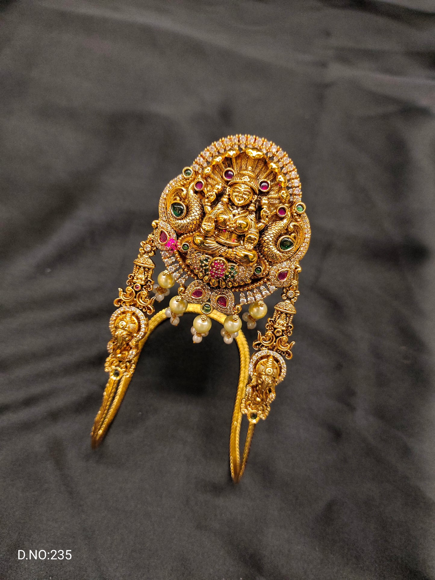 NAKSHI BAJUBAN VANKI