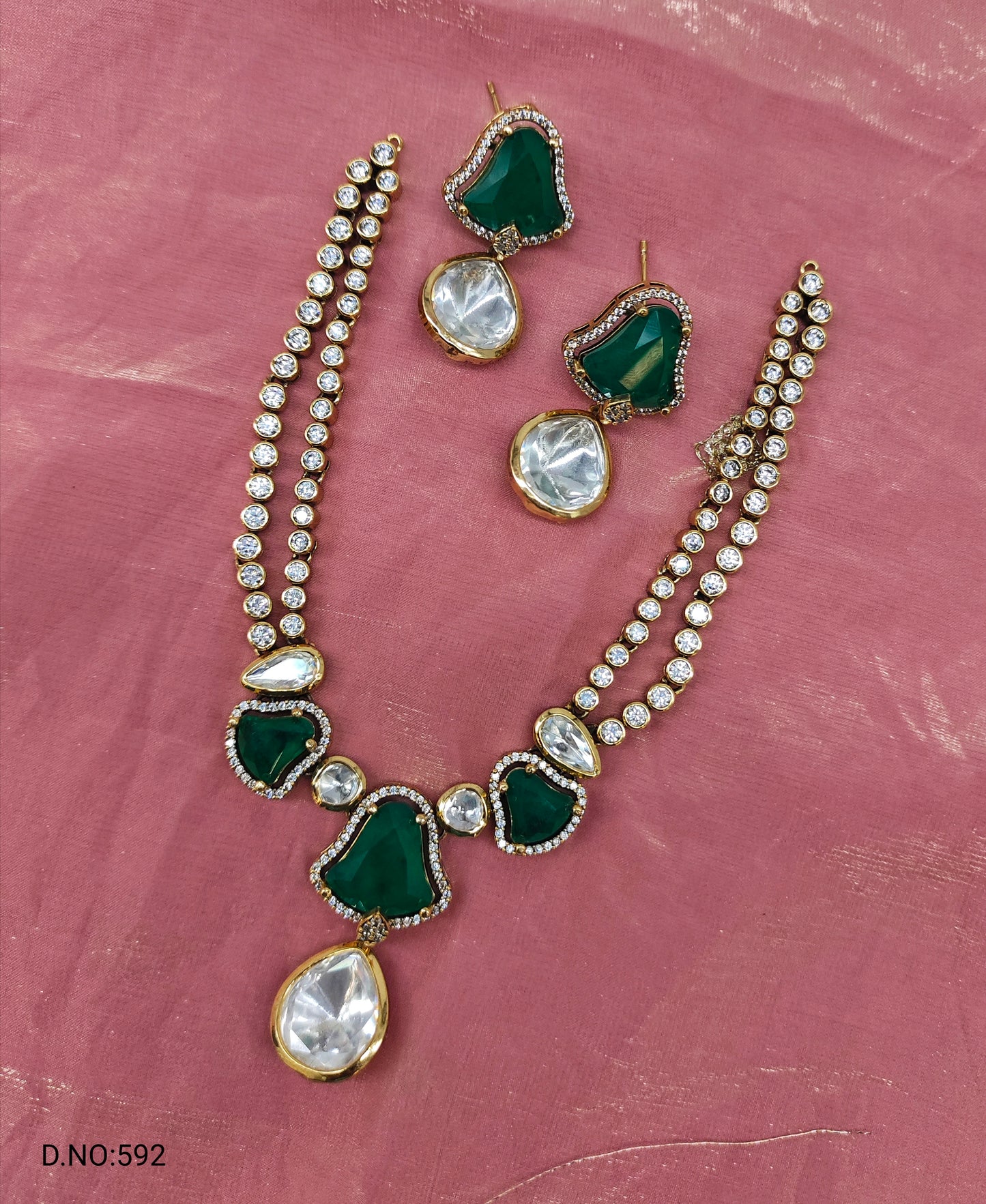 VICTORIAN MOISSANITE NECKSET