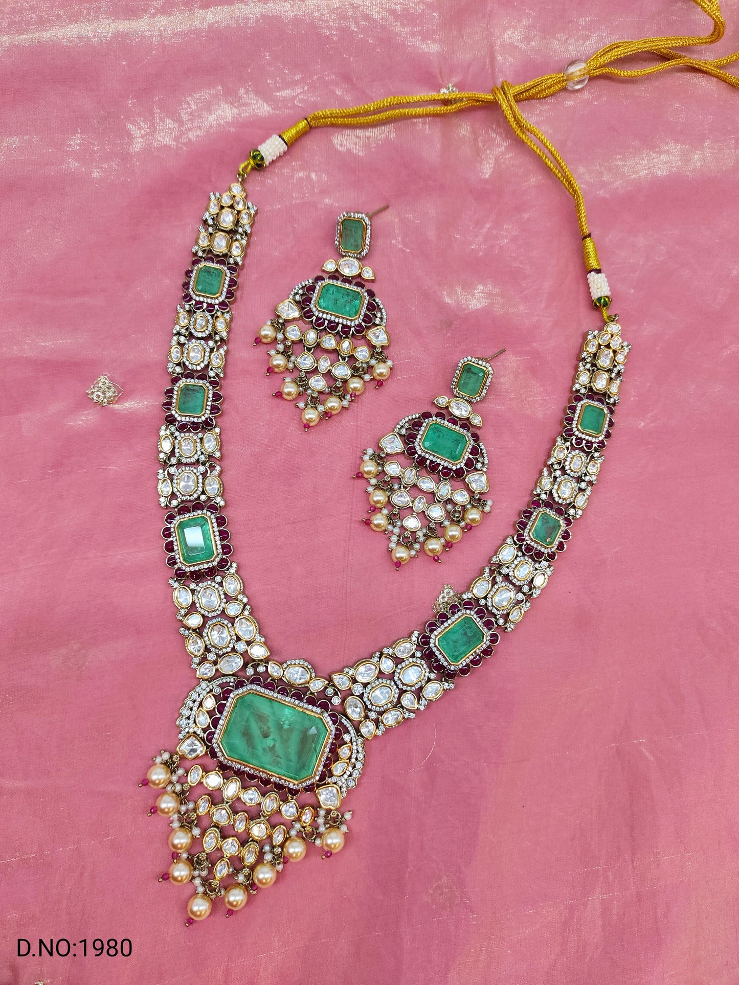 VICTORIAN MOISSANITE NECKSET