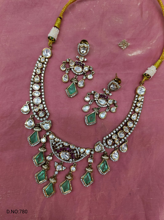 VICTORIAN MOISSANITE NECKSET