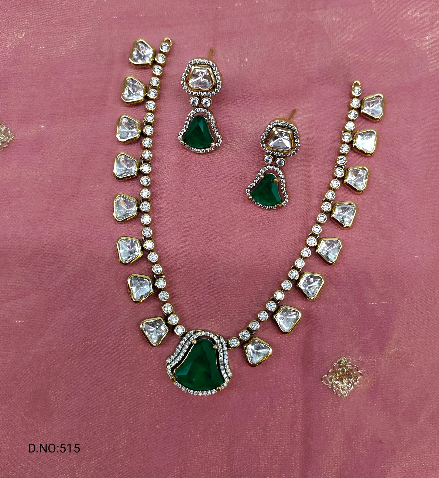 VICTORIAN MOISSANITE NECKSET
