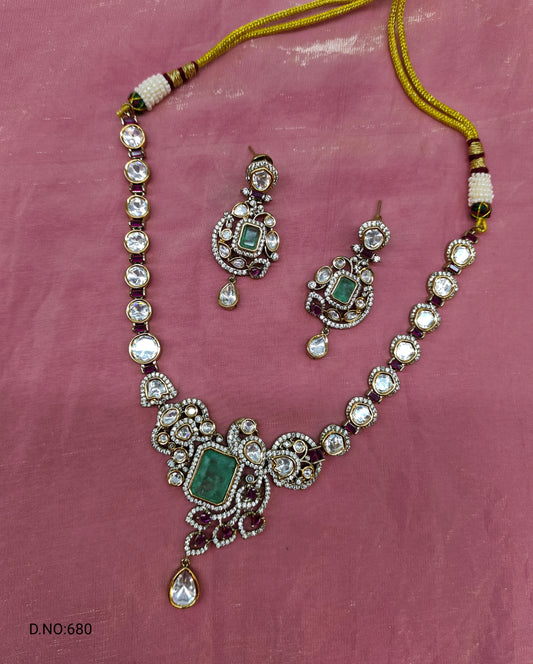 VICTORIAN MOISSANITE NECKSET