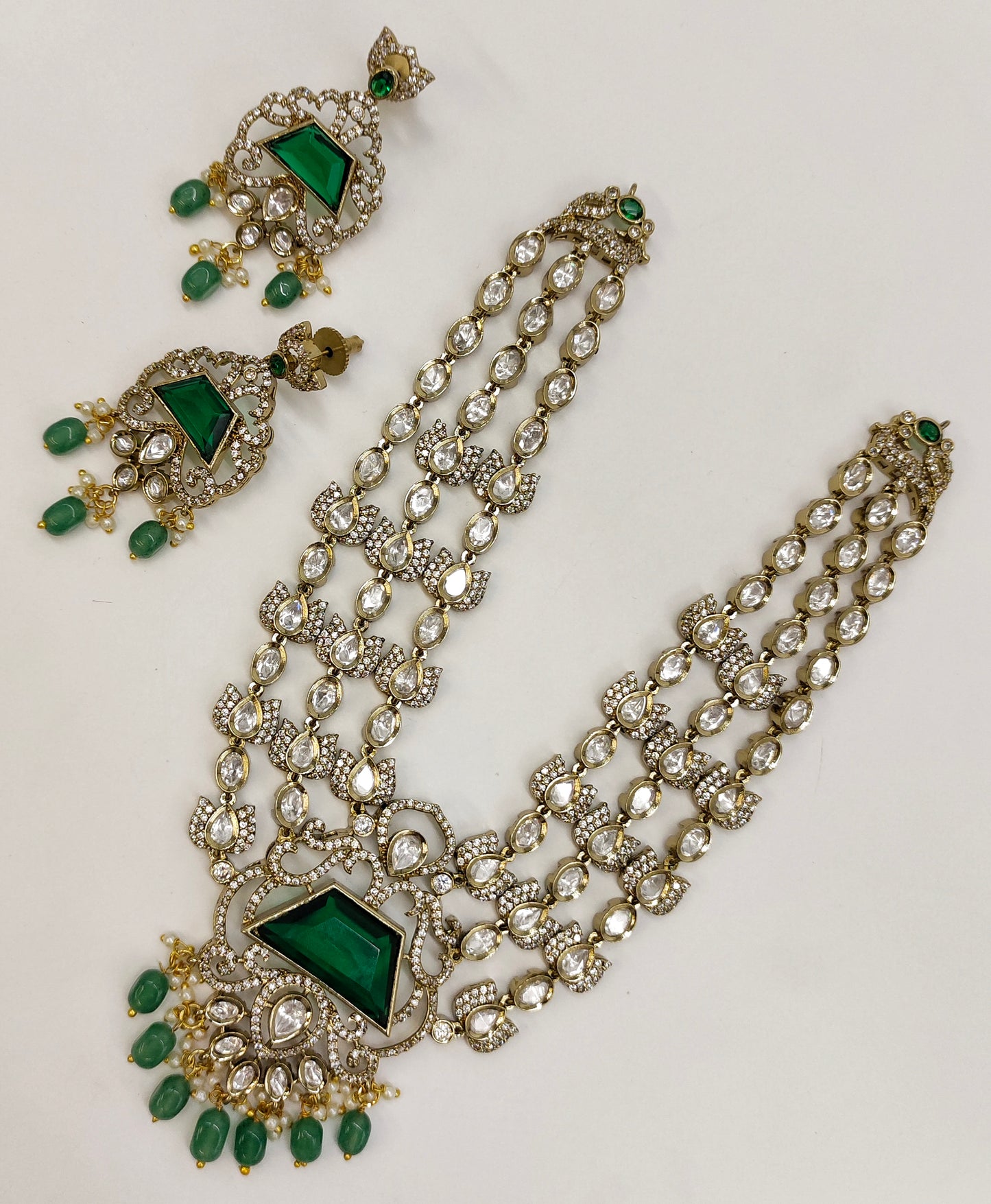 VICTORIAN MOISSANITE 3 LAYER NECKSET
