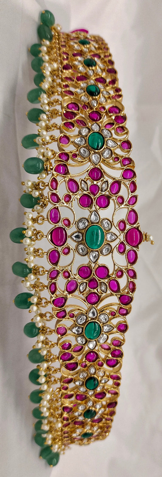 KEMPU VADANAM