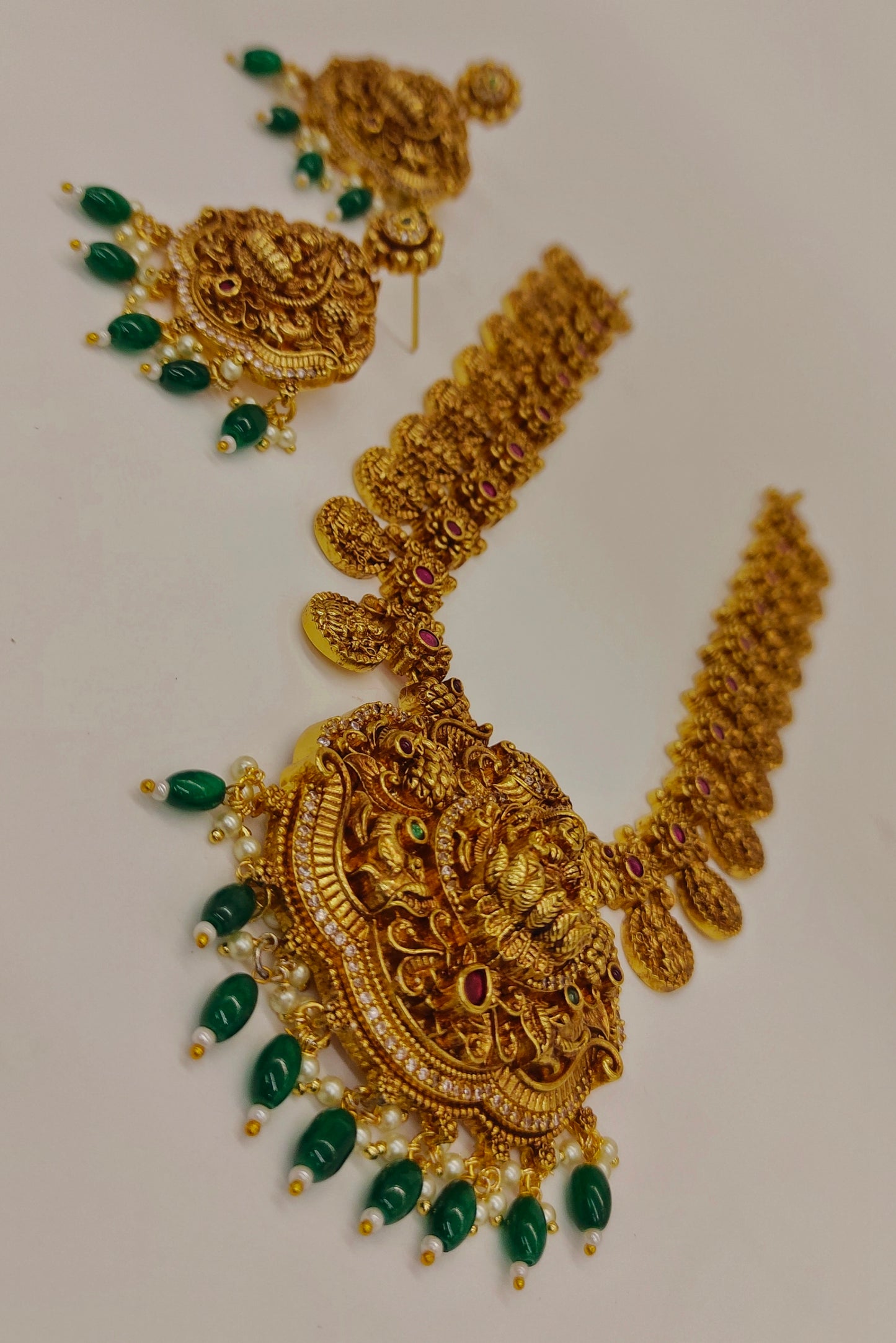 NAKSHI NECKSET