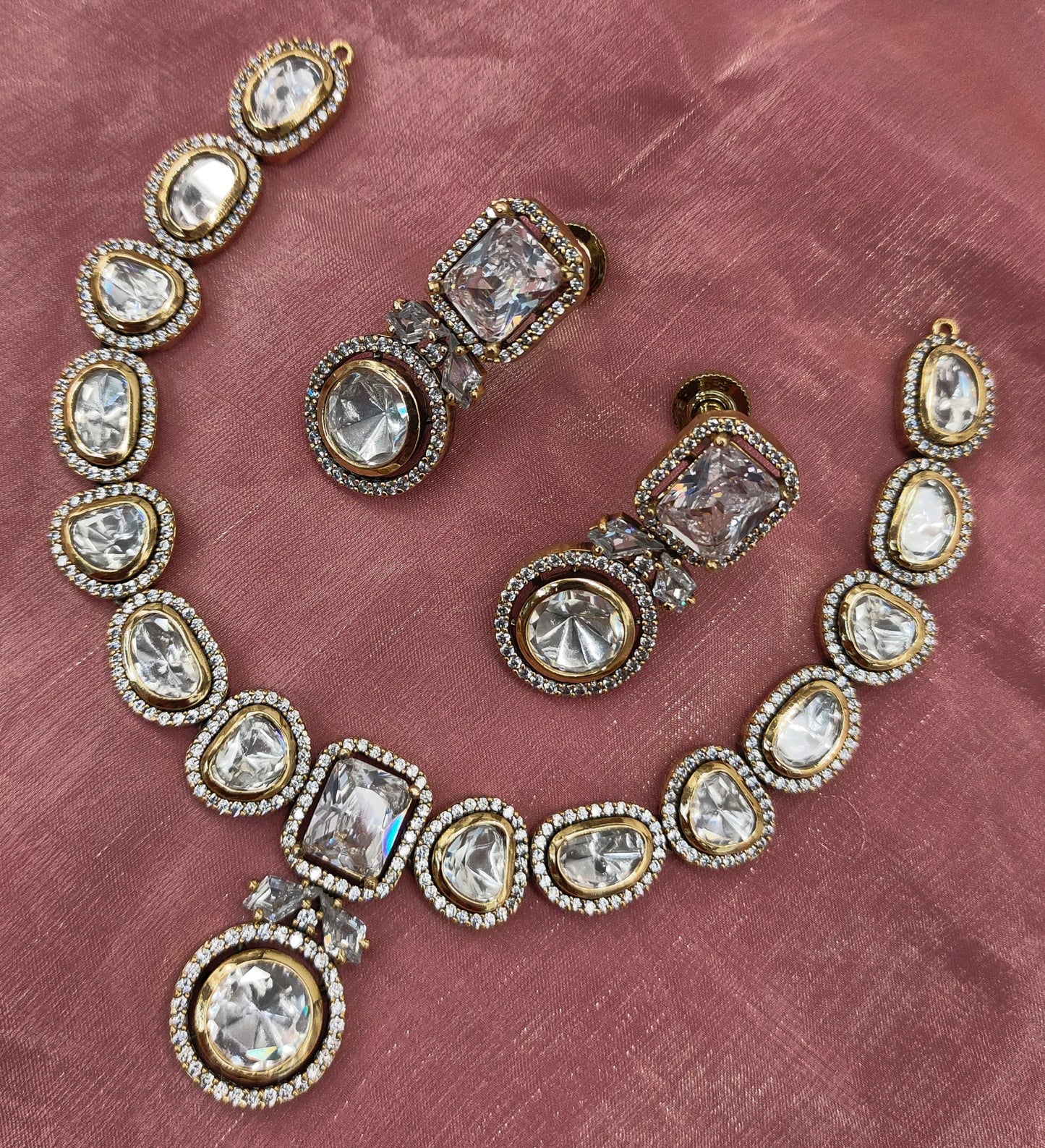 VICTORIAN MOISSANITE NECKSET