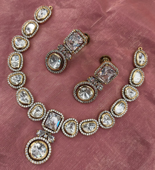 VICTORIAN MOISSANITE NECKSET