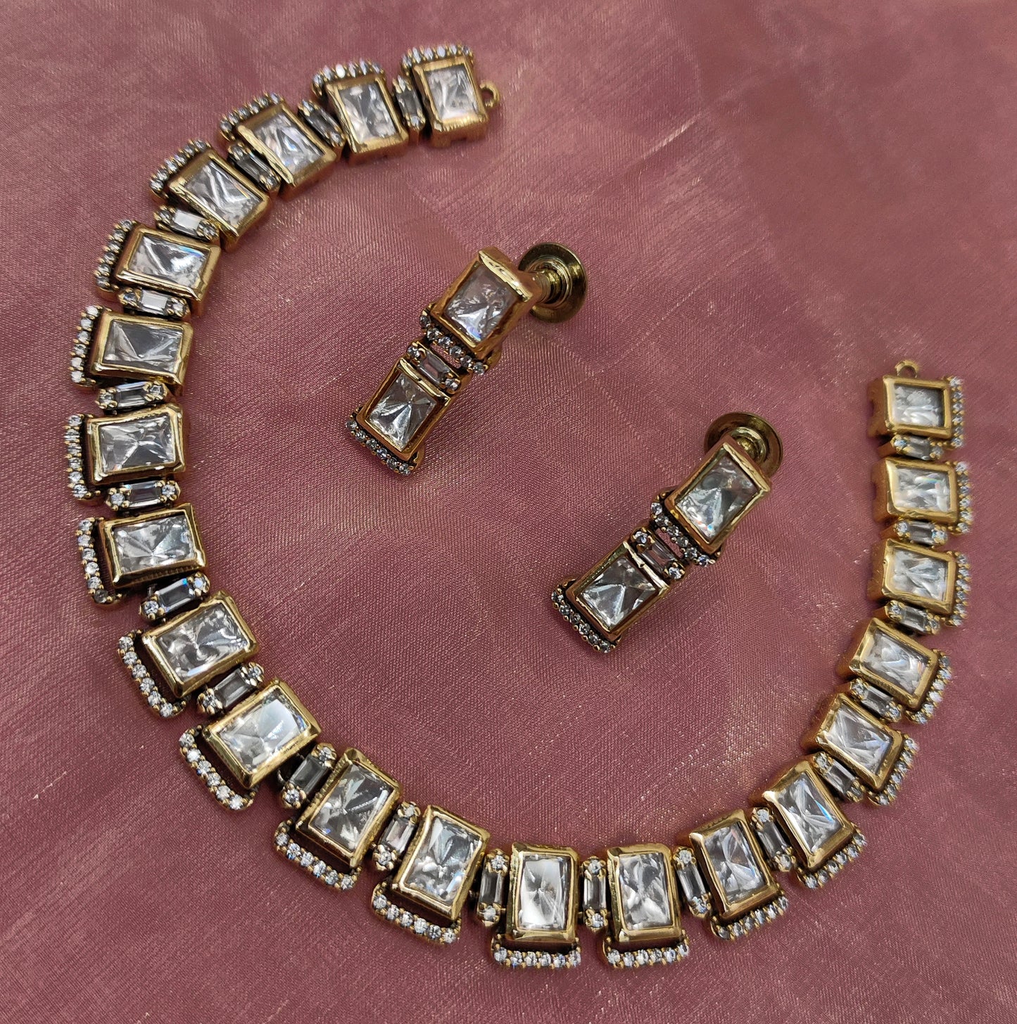 VICTORIAN MOISSANITE NECKSET