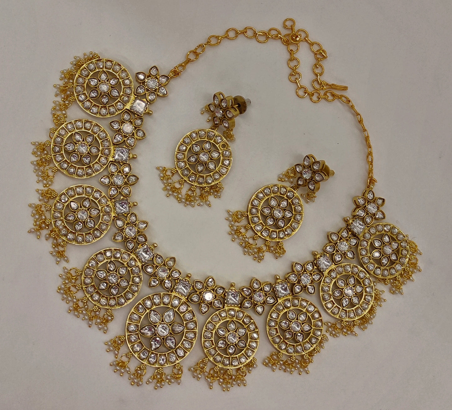 POLLKI MOISSANITE BOTTUMALLA NECKSET