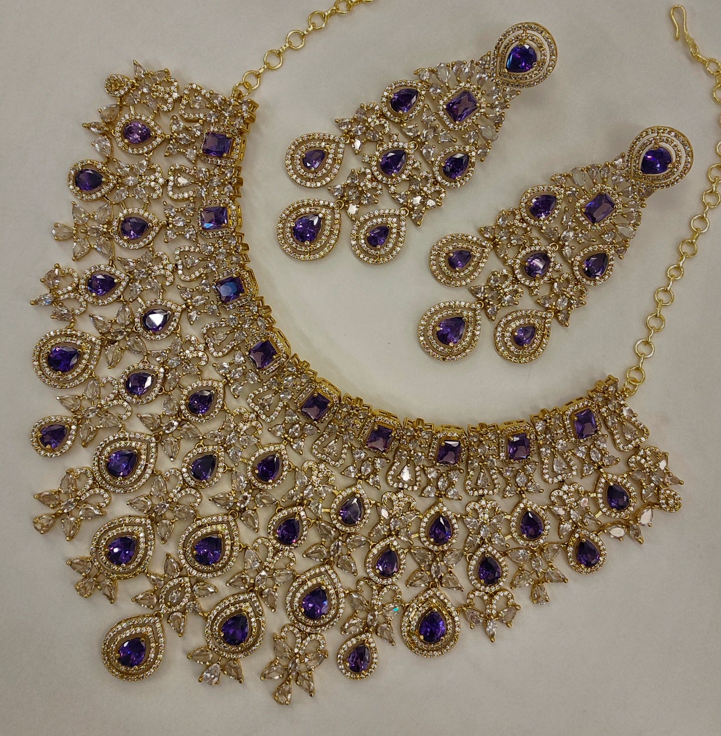 HEAVY A.D NECKSET