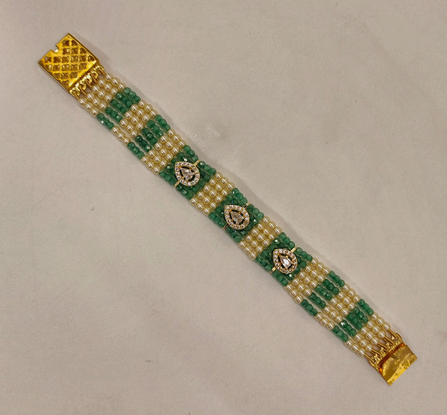 BEADS BRACELET