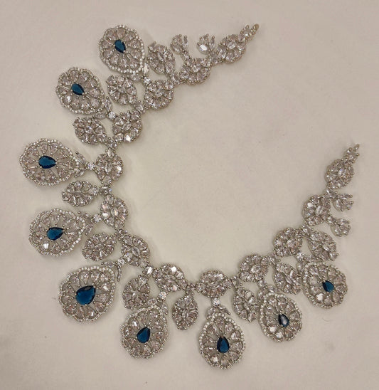 SILVER NECKSET