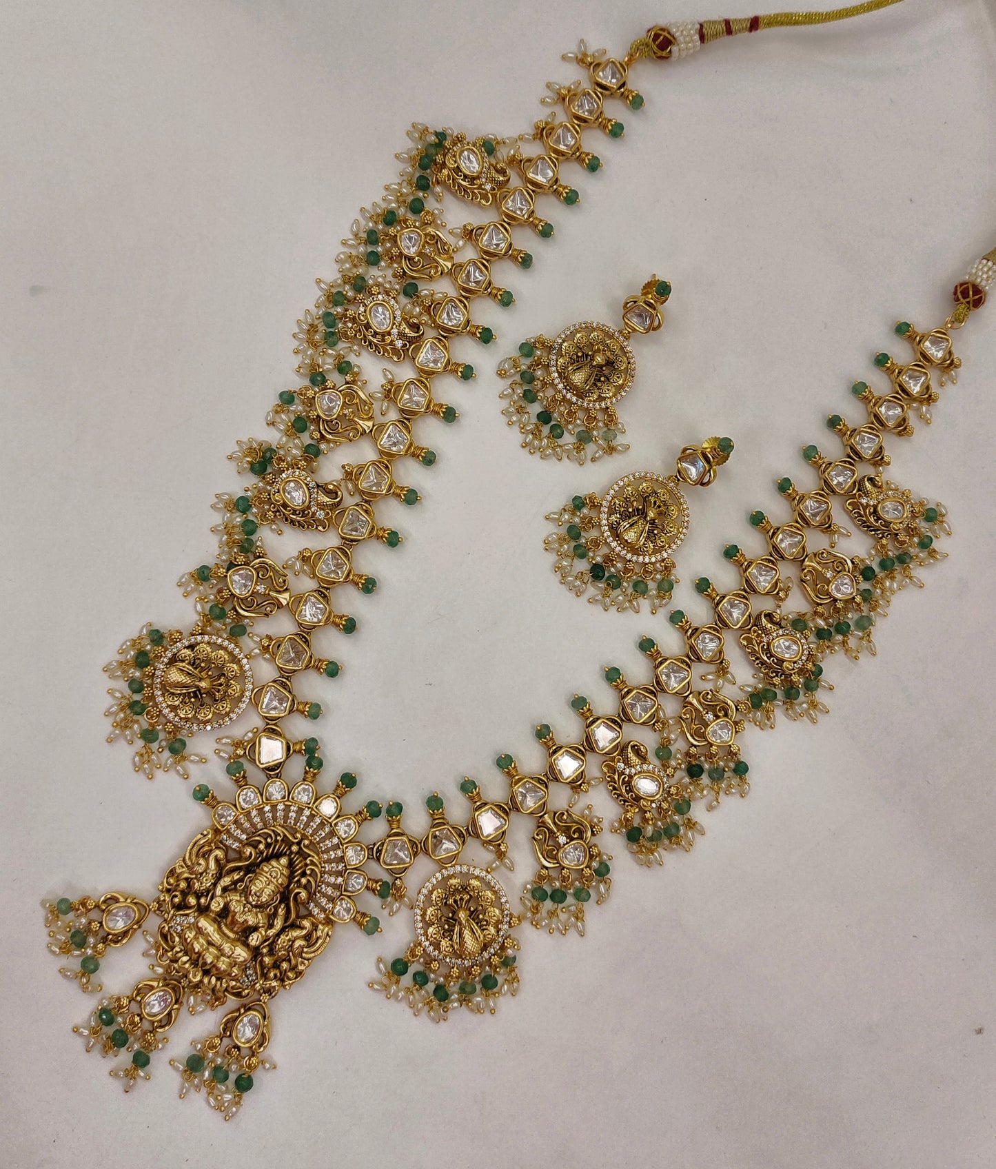 NAKSHI MOISSANITE LONG HARAM