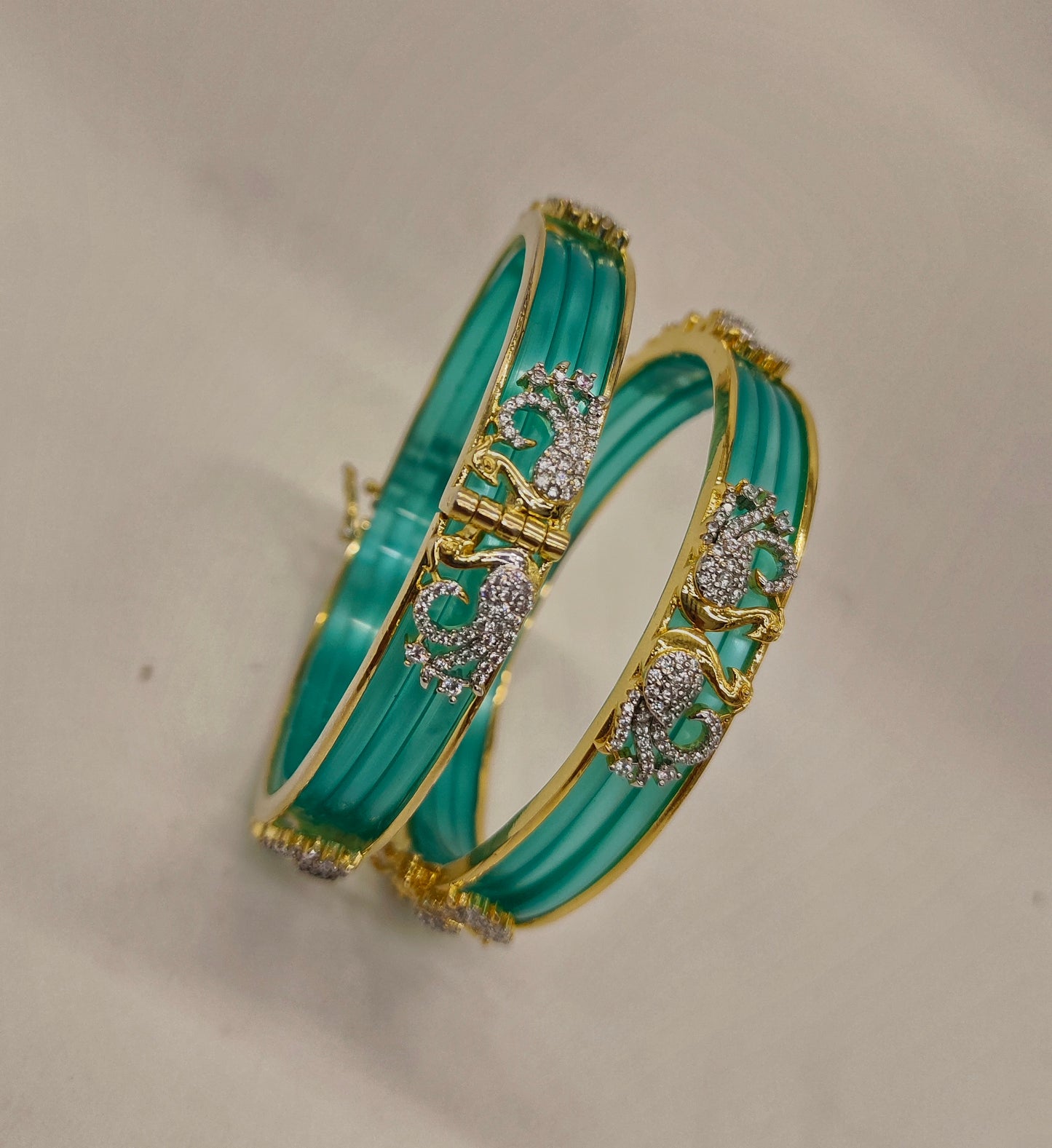 CHANGEABLE BANGLES ALL COLOURS ARE AVAILABLE