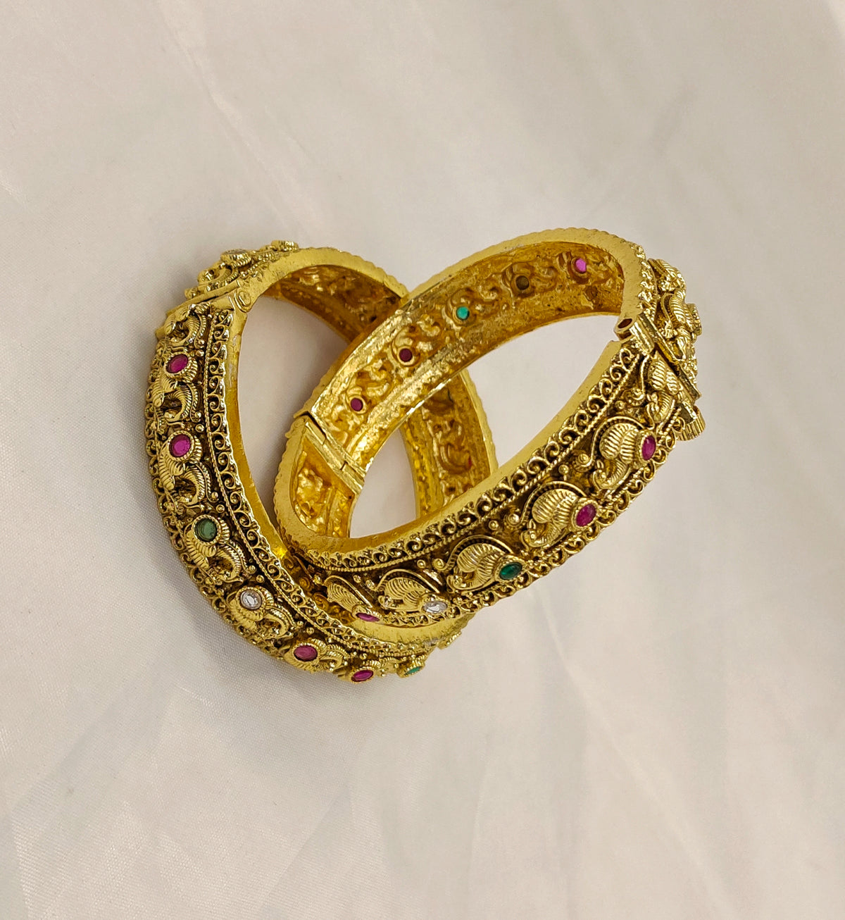 NAKSHI SCREW BANGLES