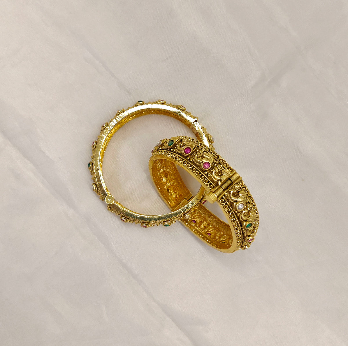 NAKSHI SCREW BANGLES