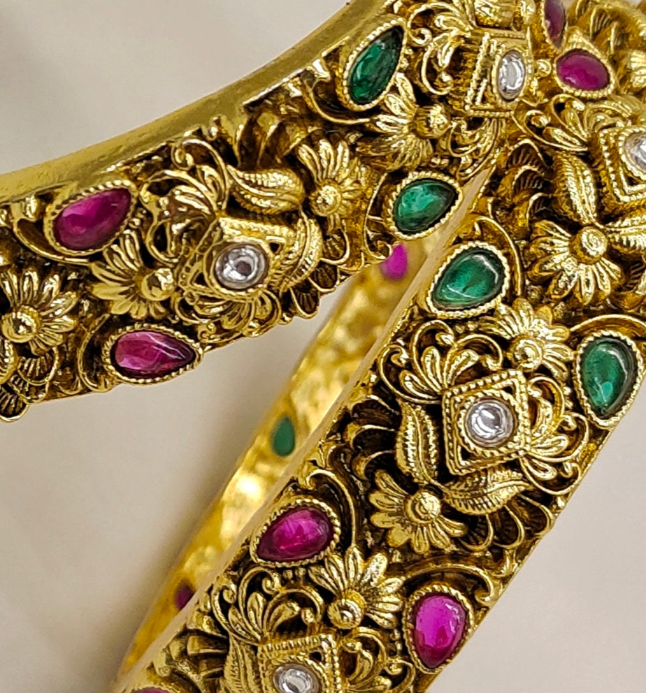 NAKSHI SCREW BANGLES