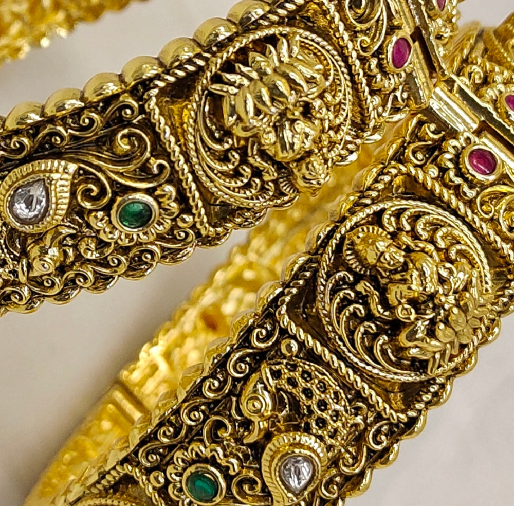 NAKSHI SCREW BANGLES