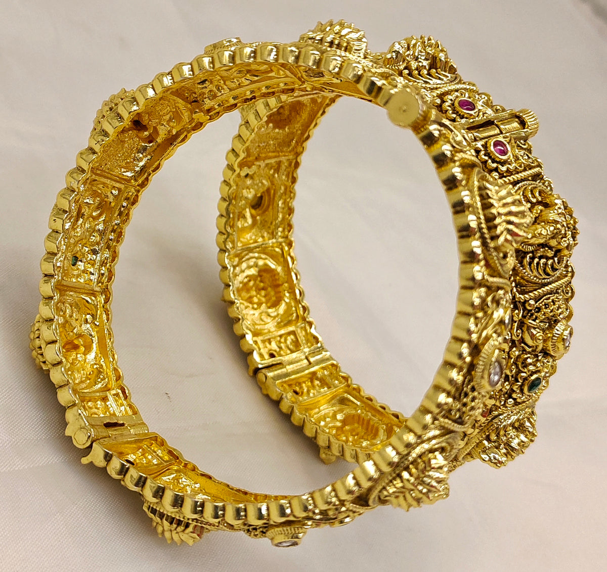 NAKSHI SCREW BANGLES