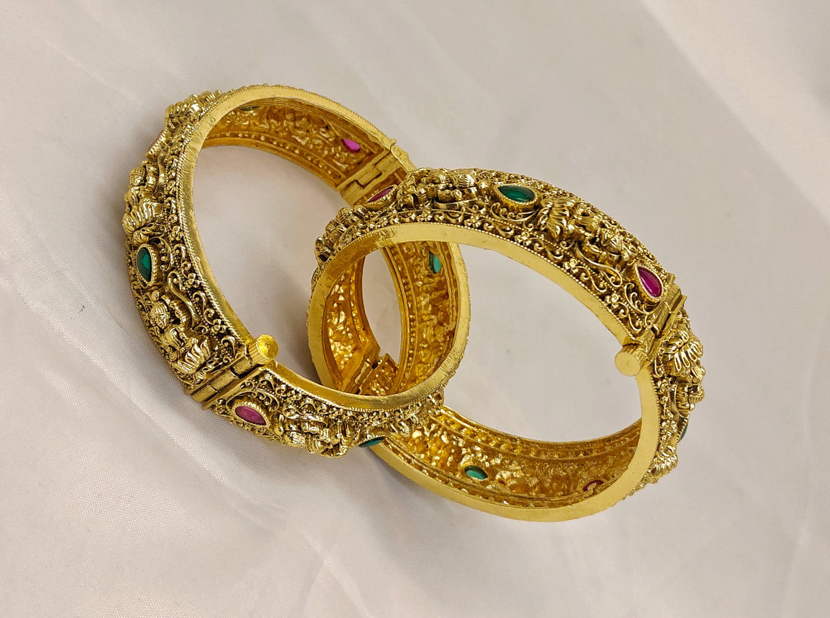 NAKSHI SCREW BANGLES