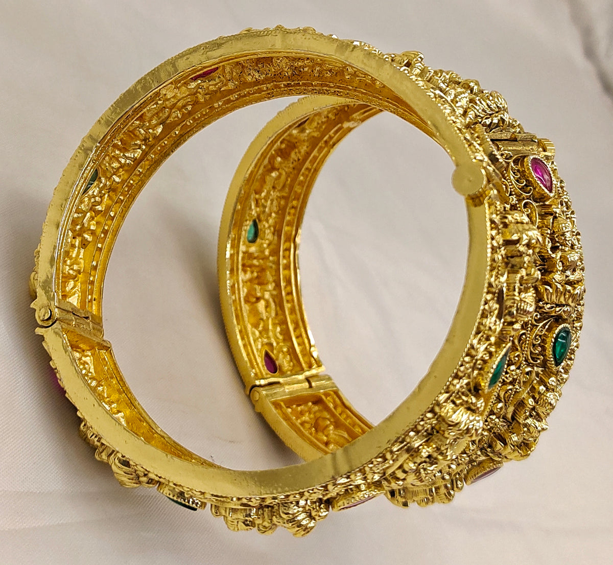 NAKSHI SCREW BANGLES