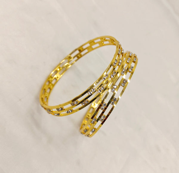 BANGLES
