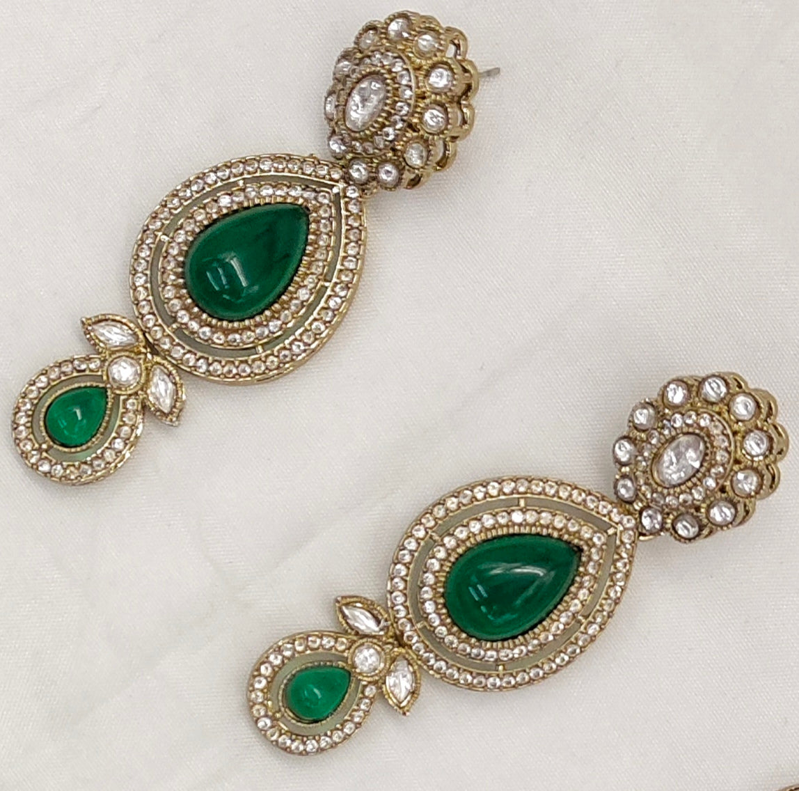 VICTORIAN MOISSANITE KUNDAN NECKSET