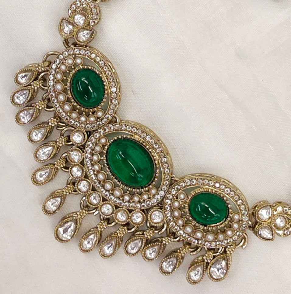 VICTORIAN MOISSANITE KUNDAN NECKSET