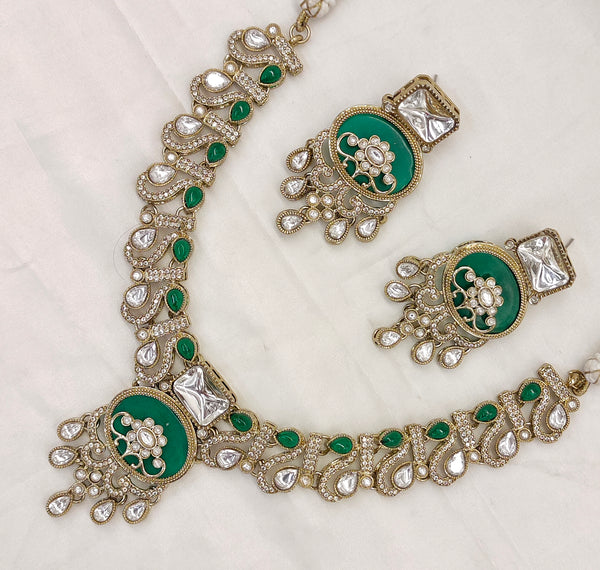 VICTORIAN MOISSANITE KUNDAN NECKSET