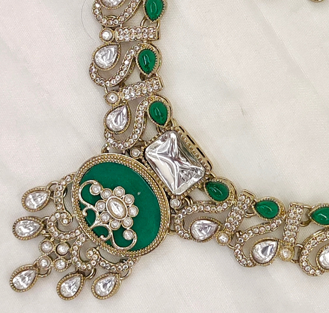 VICTORIAN MOISSANITE KUNDAN NECKSET